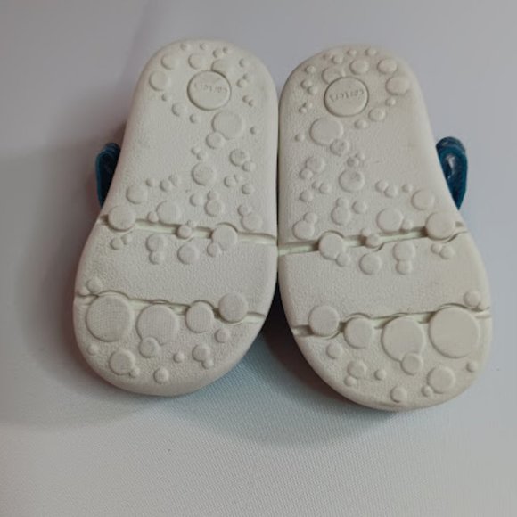Carter's Baby Shoes with Velcro Straps, Size 3 - Picture 3 of 4